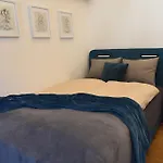 Penthouse Mit Altstadtflair Апартаменты Грац