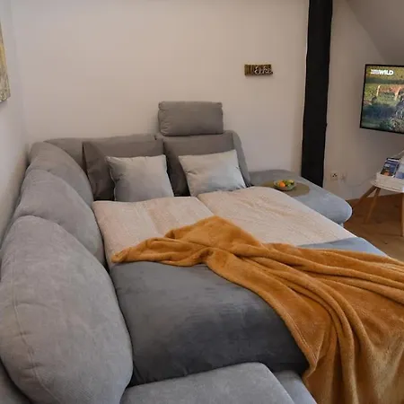 Penthouse Mit Altstadtflair Apartamento *