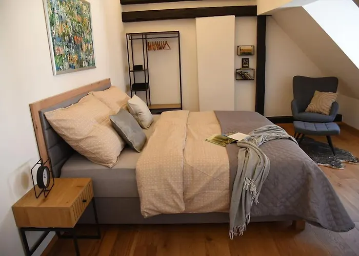 Penthouse Mit Altstadtflair Apartment