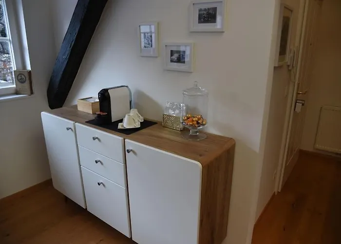 Penthouse Mit Altstadtflair アパート